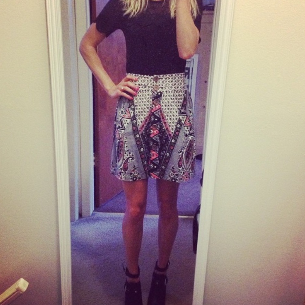 Skirt - Picture 5 of 5